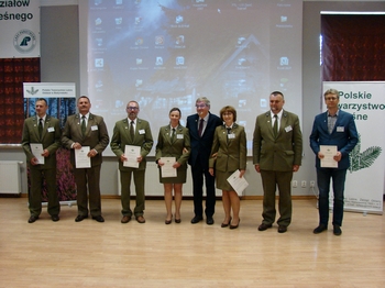 Odznaczeni srebrnymi odznakami honorowymi PTL